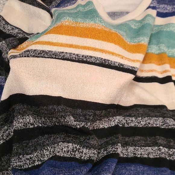 Multi Stripe Twist Hem Long Sleeve Blouse. Plus sizes 1X-3X - Picture 12 of 12